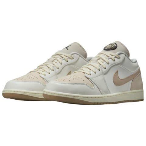 Jordan Air Jordan 1 Low top Vintage Basketball Shoes Men’s White Brown