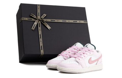 Jordan Air Jordan 1 Low top Vintage Basketball Shoes Unisex Pink White
