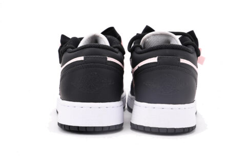 Jordan Air Jordan 1 Slip Resistant Coverage Low top Vintage Basketball Shoes GS Black Pink