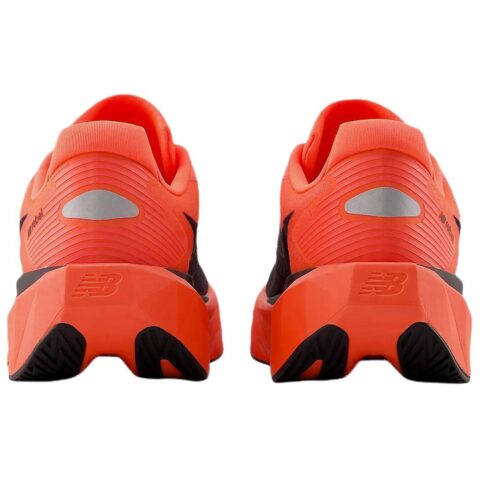 FuelCell Rebel v5 New Balance ‘Urgent Red’