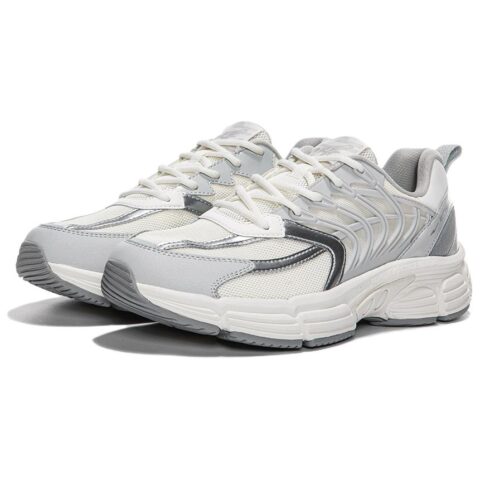 Erke Slip Resistant Cushioning Low top Casual Running Shoes Men’s Silver White