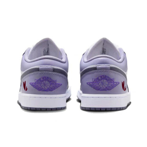 Jordan Air Jordan 1 Vintage Basketball Shoes Men’s Low Top White/Purple