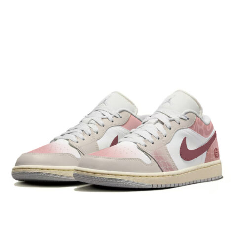 Jordan Air Jordan 1 Low top Vintage Basketball Shoes Women’s Red White