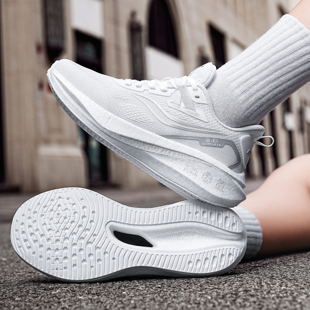 BTE Cushioning Slip Resistant Abrasion Resistant Breathable Support Height Increasing Rebound Low top