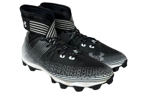 Under Armour HG Hard Ground Cushioning, Wear Resistant Soccer Shoes Men’s Black