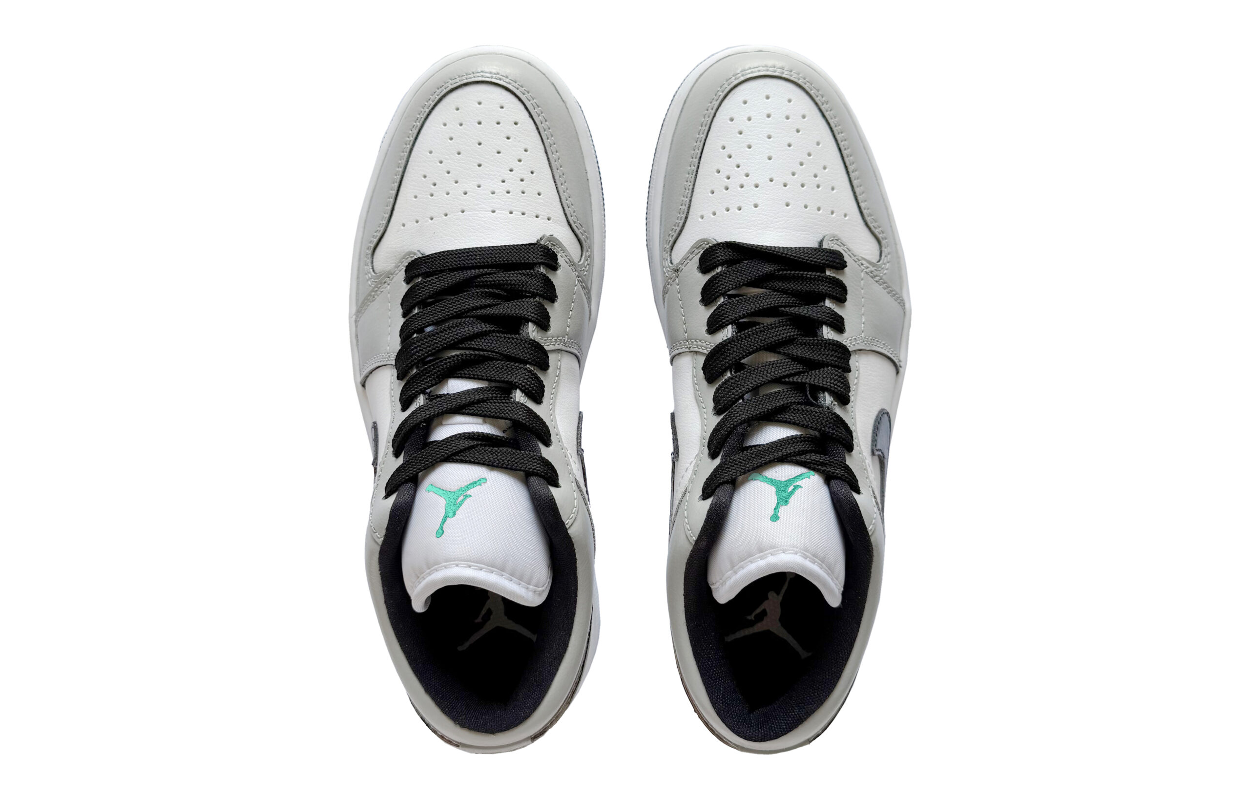 Jordan Air Jordan 1 Lunar Mail, Mist Gray Cushioning Low top Vintage Basketball Shoes Men’s Gray White