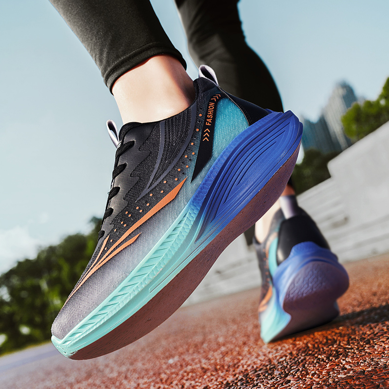 HEIWEILU Slip Resistant And Breathable Coverage Slip Resistant And Breathable Coverage Low top Casual Running Shoes