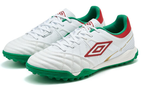 Umbro Soccer Shoes Men’s Low Top White