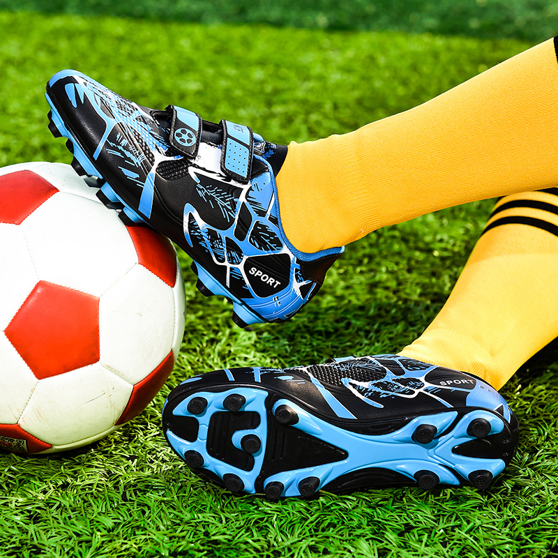 BIANSULONG Soccer Shoes Unisex Low Top Black