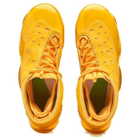 Senzubean Basketball Shoes Unisex Low Top Cheese Color