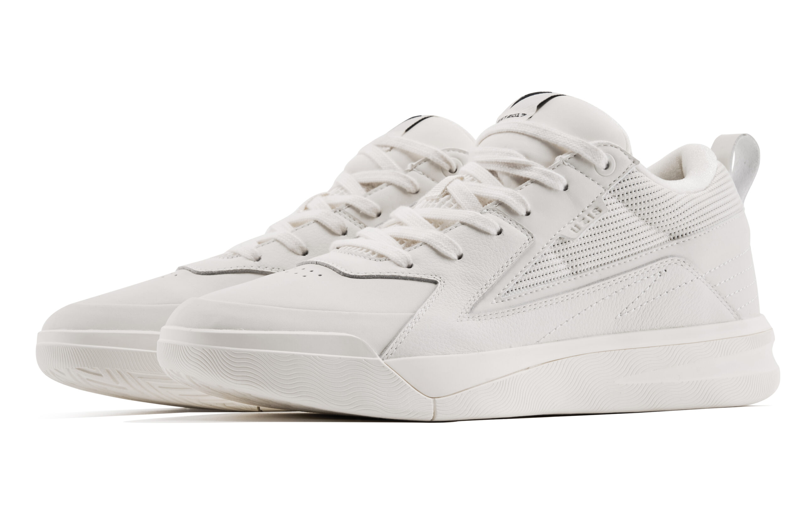UZIS Cushioning Slip Resistant Abrasion Resistant Coverage Anti Rollover Anti Twist Low top Basketball Shoes Men’s