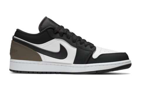 Jordan Air Jordan 1 Slip Resistant Abrasion Resistant Low top Vintage Basketball Shoes Unisex Black