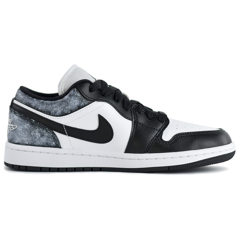 Jordan Air Jordan 1 Slip Resistant, Abrasion Resistant, Breathable Low top Vintage Basketball Shoes Women’s Black White