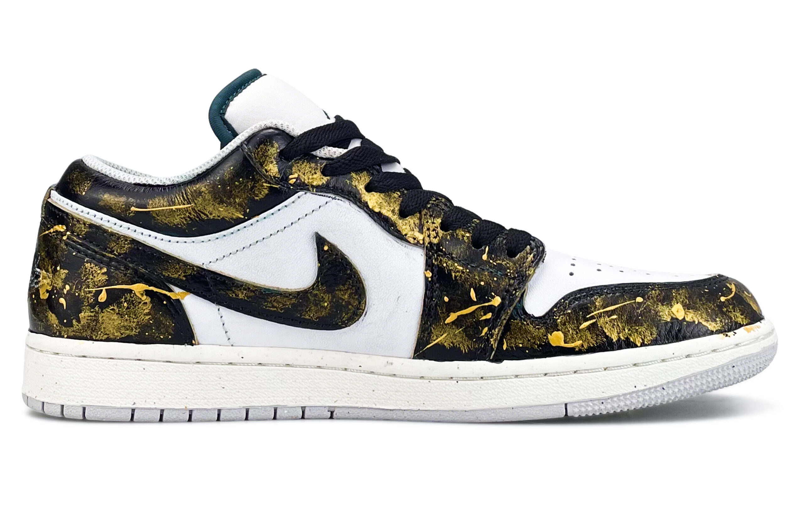 Jordan Air Jordan 1 Abrasion Resistant Abrasion Resistant Low top Vintage Basketball Shoes Men’s Black Gold