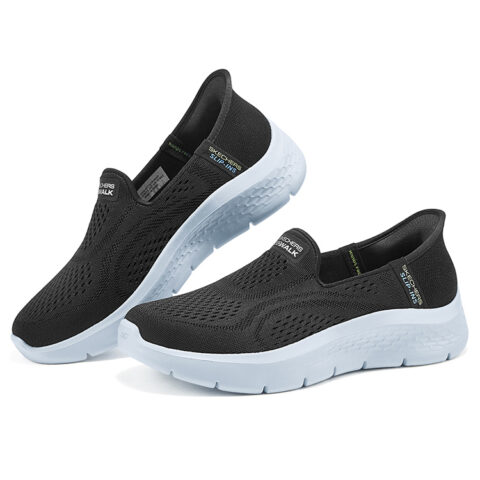 Skechers Slip Ins Low top Casual Shoes Women’s Black
