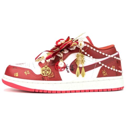 Jordan Air Jordan 1 Cushioning, Wear Resistant Low top Vintage Basketball Shoes Unisex Red Gold