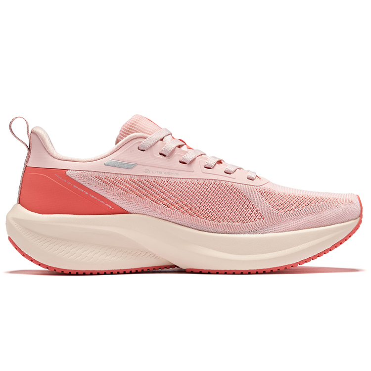 Erke Lightning 4 Slip Resistant Abrasion Resistant Slip Resistant Abrasion Resistant Low top