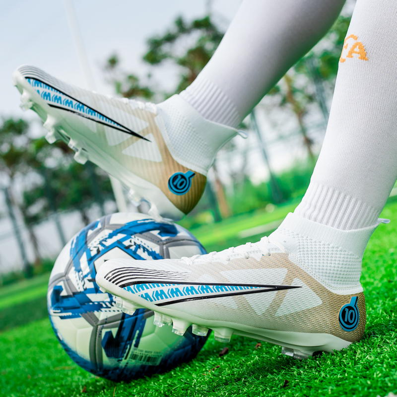 TONYBEAR Slip Resistant Slip Resistant Soccer Shoes Unisex