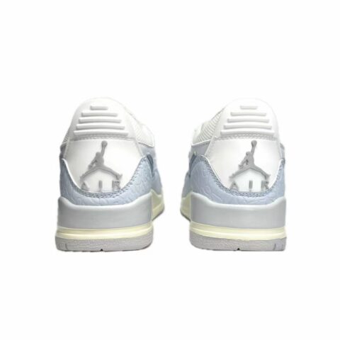 Jordan Legacy 312 Abrasion Resistant Low top Vintage Basketball Shoes GS Light Blue