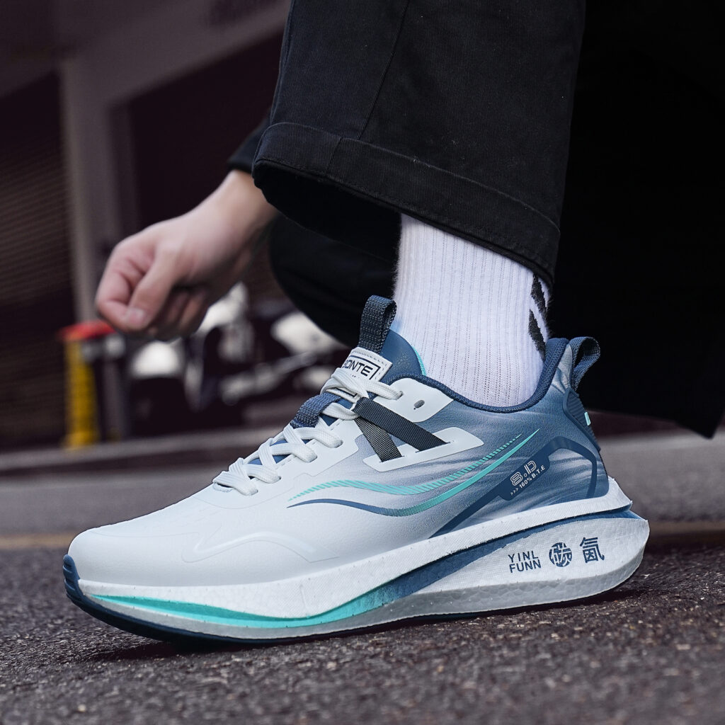 BTE Slip Resistant And Abrasion Resistant Coverage Low top Carbon Plate Casual Running Shoes Unisex