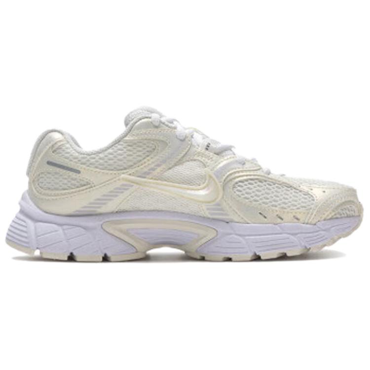 Nike V5 RNR Low top Casual City Commuting Running Shoes Women’s Ecru