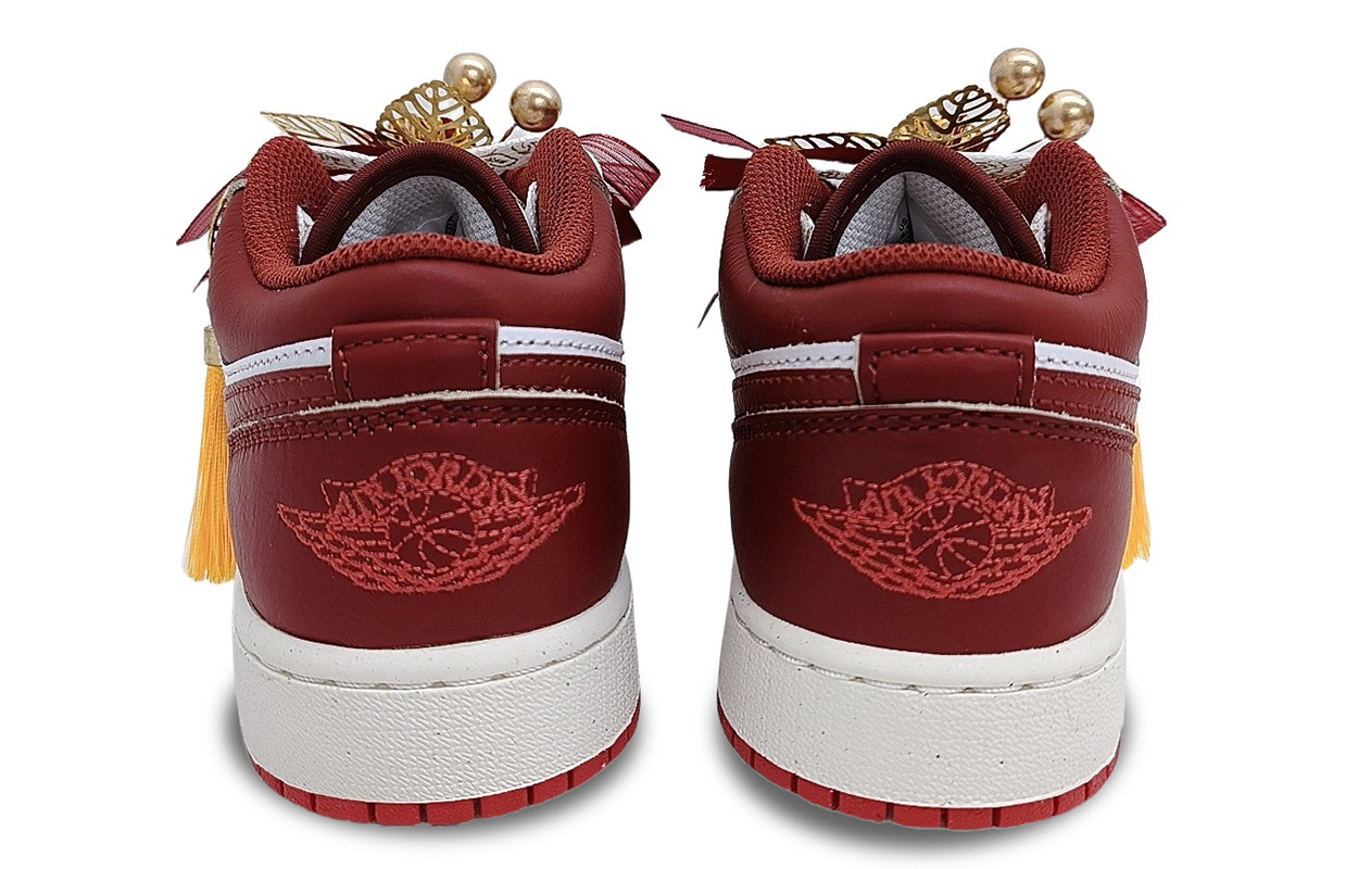 Jordan Air Jordan 1 Low top Vintage Basketball Shoes Women’s Red