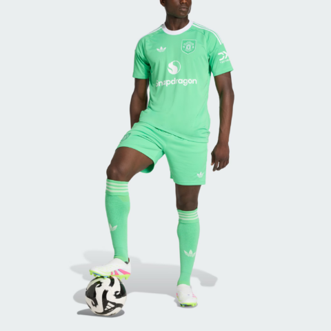 Adidas Free Shipping With AdiClub Manchester United 25/26 Third Goalkeeper Jersey