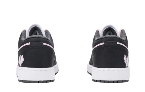 Jordan Air Jordan 1 Heart Signal Abrasion Resistant Low top Vintage Basketball Shoes Unisex Black Pink