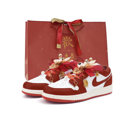 Jordan Air Jordan 1 Low top Vintage Basketball Shoes Women’s Red