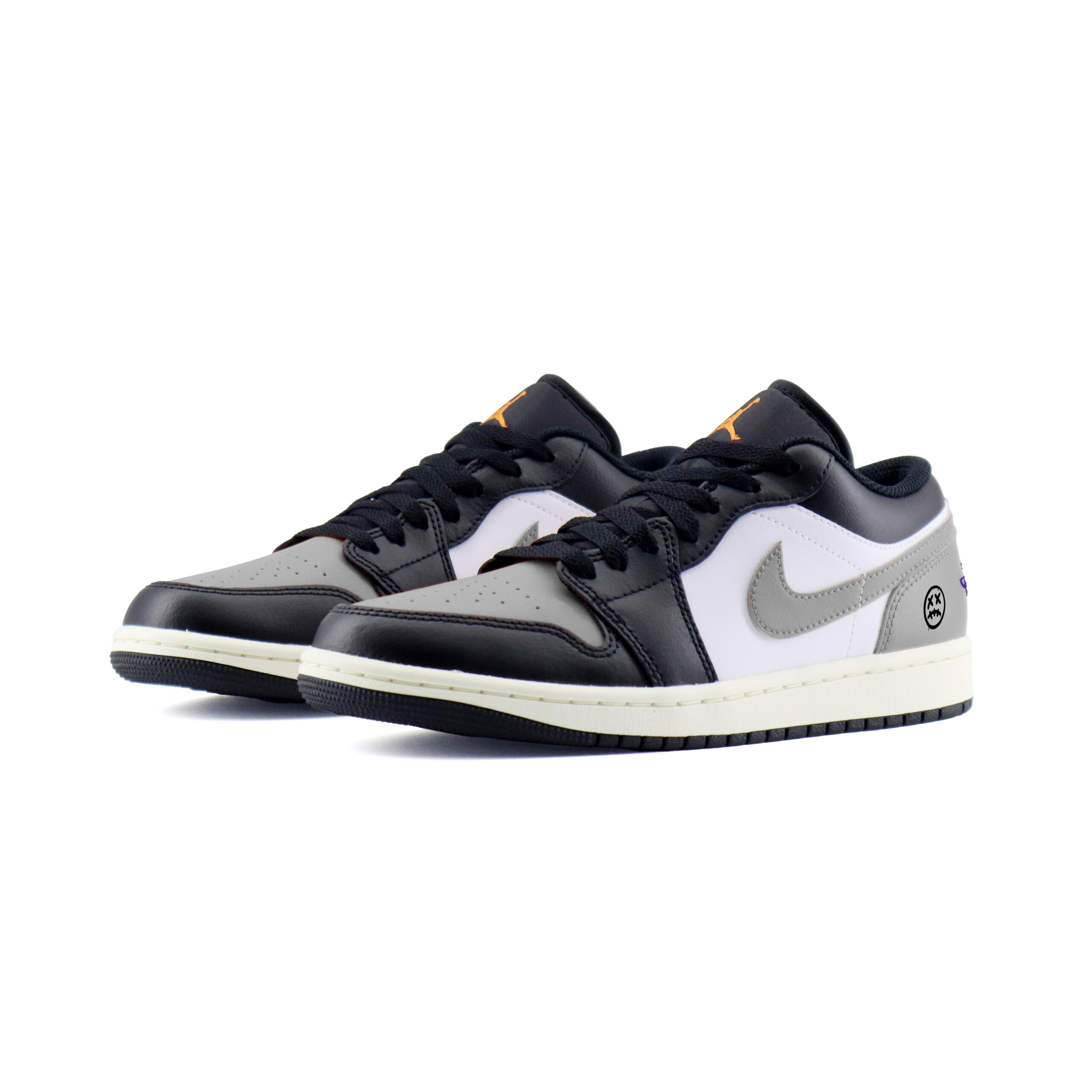 Jordan Air Jordan 1 Fashion Versatile Abrasion Resistant Low top Vintage Basketball Shoes Unisex Black Gray