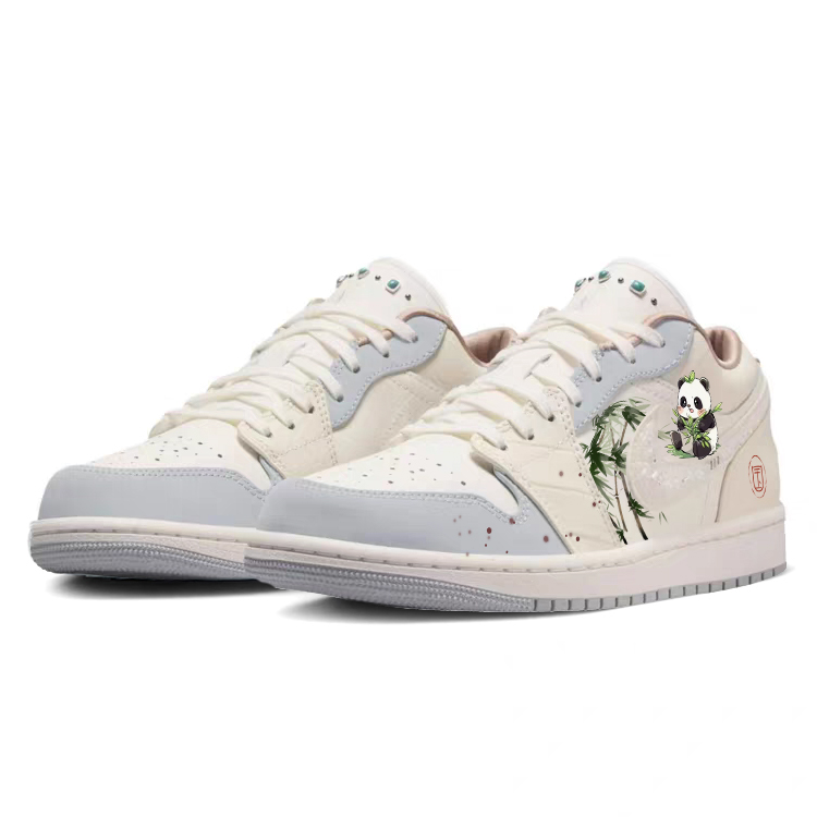 Jordan Air Jordan 1 Vintage Basketball Shoes Women’s Low Top White/Gray