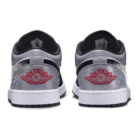 Jordan Air Jordan 1 Slip Resistant Abrasion Resistant Low top Vintage Basketball Shoes Men’s Black White Blue