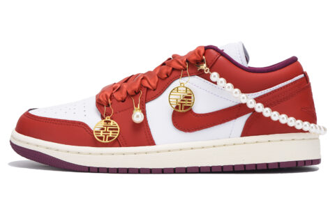 Jordan Air Jordan 1 Slip Resistant Coverage Abrasion Resistant Low top Vintage Basketball Shoes Women’s True Red
