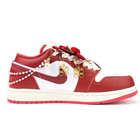 Jordan Air Jordan 1 Cushioning, Wear Resistant Low top Vintage Basketball Shoes Unisex Red Gold