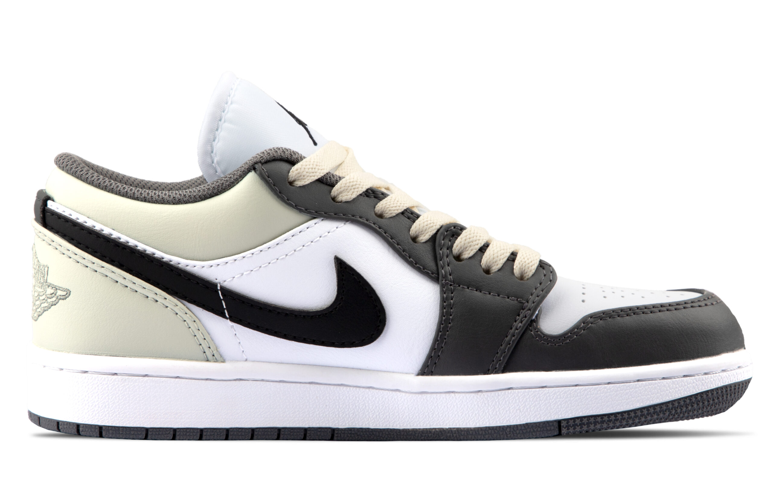Jordan Air Jordan 1 Cushioning Slip Resistant Low top Vintage Basketball Shoes Unisex Beige