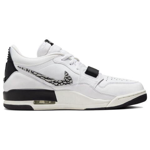 Jordan Air Jordan 1 Cushioning Slip Resistant Abrasion Resistant Mid top Vintage Basketball Shoes Men’s Black White