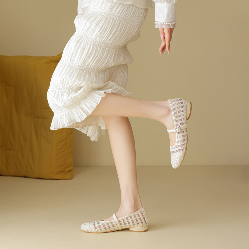 DAPHNE Chunky Heel Mary Jane Shoes 2cm Women’s