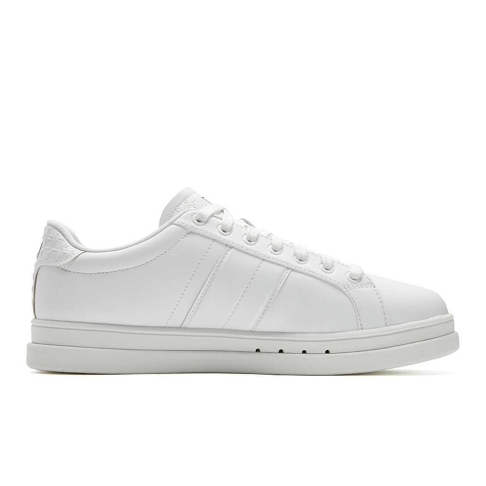 FILA Abrasion Resistant Low top Tennis Shoes Women’s White Medium White