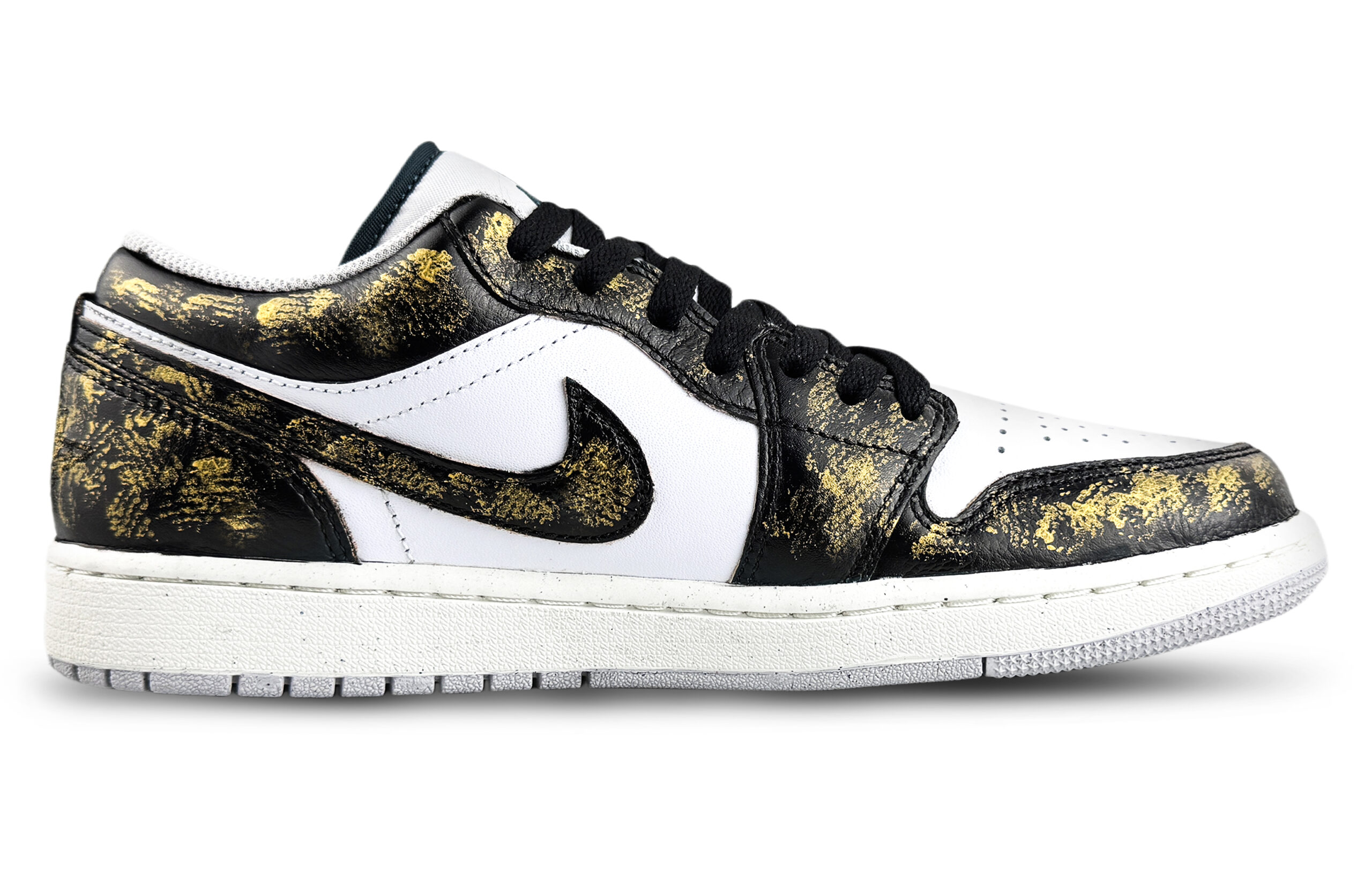 Jordan Air Jordan 1 Abrasion Resistant Low top Vintage Basketball Shoes Unisex Black Gold