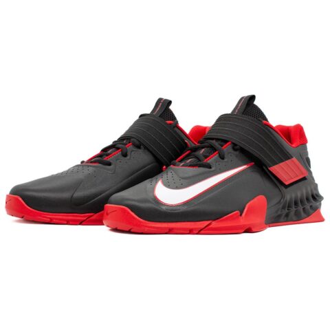 Nike Savaleos Slip Resistant Slip Resistant Low top Training Shoes Unisex Black Red