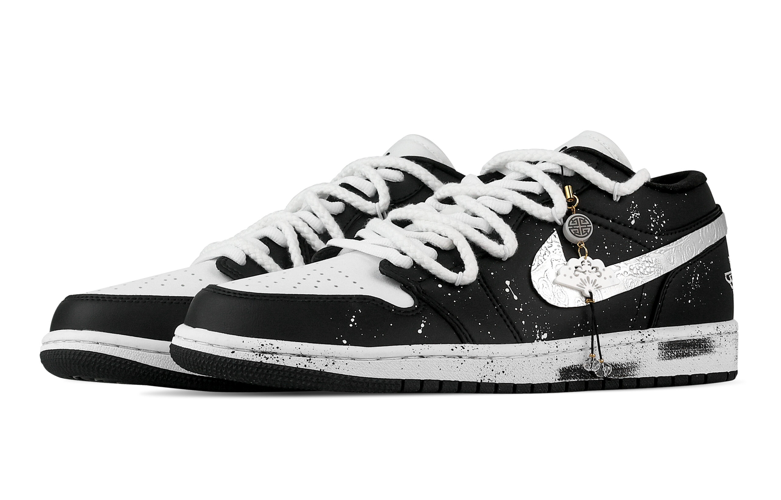 Jordan Air Jordan 1 Starry Sky Sparkling Low top Vintage Basketball Shoes Unisex Black White