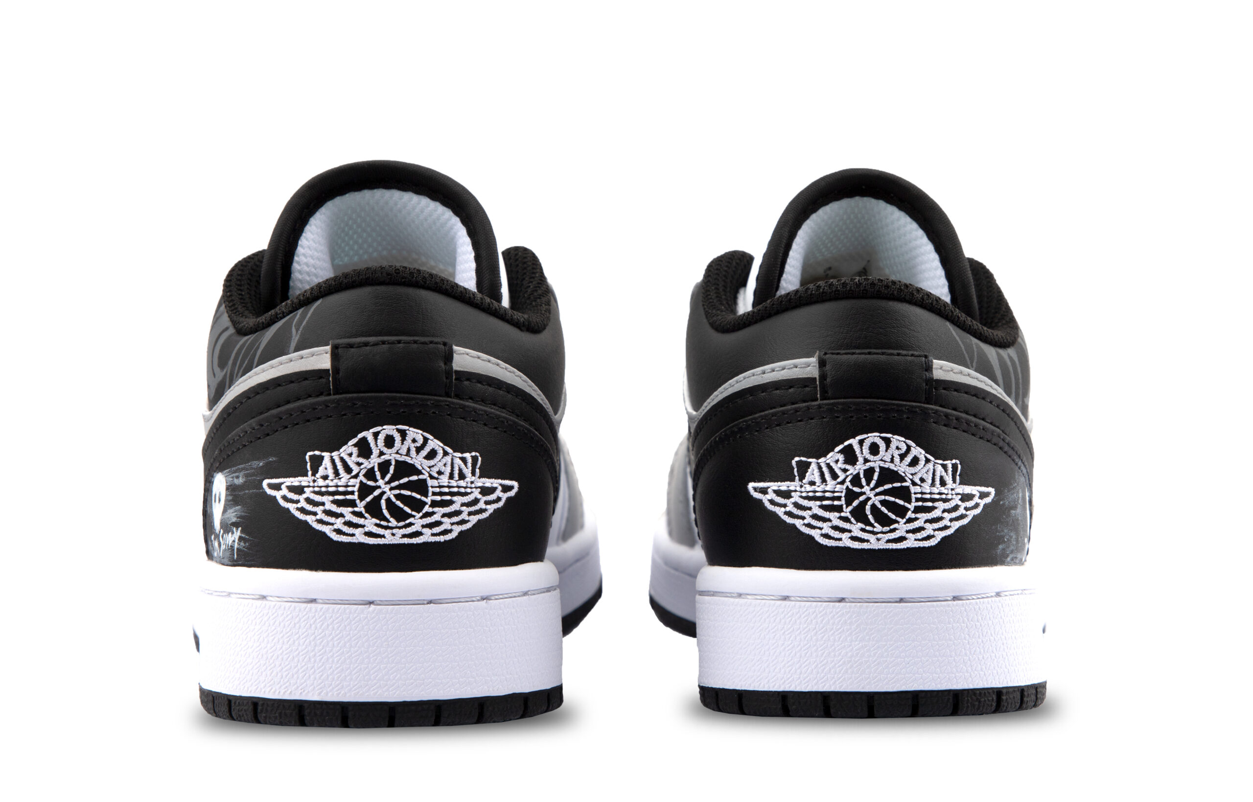 Jordan Air Jordan 1 Comfortable Abrasion Resistant Abrasion Resistant Low top Vintage Basketball Shoes Unisex White
