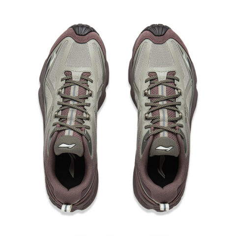 Li Ning Outdoor CF Tracing Breathable Rebound Breathable And Resilient Low top Outdoor Shoes Unisex Taupe