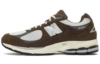 2002R New Balance 'Adrift Moonbeam'