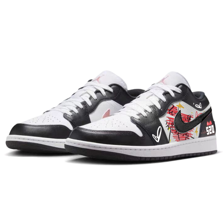 Jordan Air Jordan 1 Slip Resistant Abrasion Resistant Low top Vintage Basketball Shoes Unisex Black