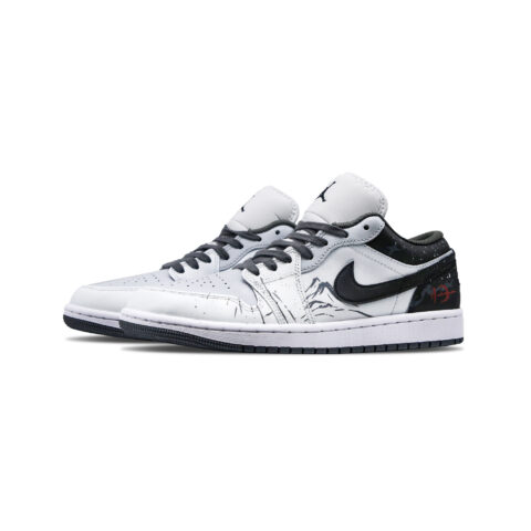 Jordan Air Jordan 1 Abrasion Resistant Low top Vintage Basketball Shoes Unisex Black White