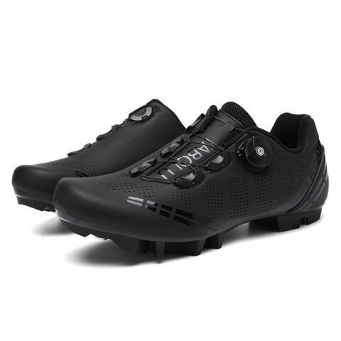 BIANSULONG Soft Ground Firm Ground Cushioning Slip Resistant Abrasion Resistant Coverage Soccer Shoes Unisex