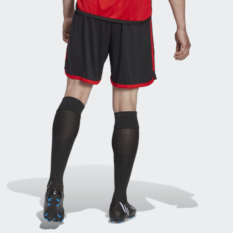 Adidas Soccer Bottoms Men’s Black Moderate Bermuda Shorts