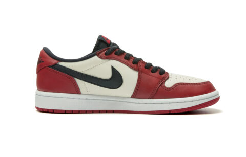 Jordan Air Jordan 1 Slip Resistant Abrasion Resistant Low top Vintage Basketball Shoes Women’s Black Red