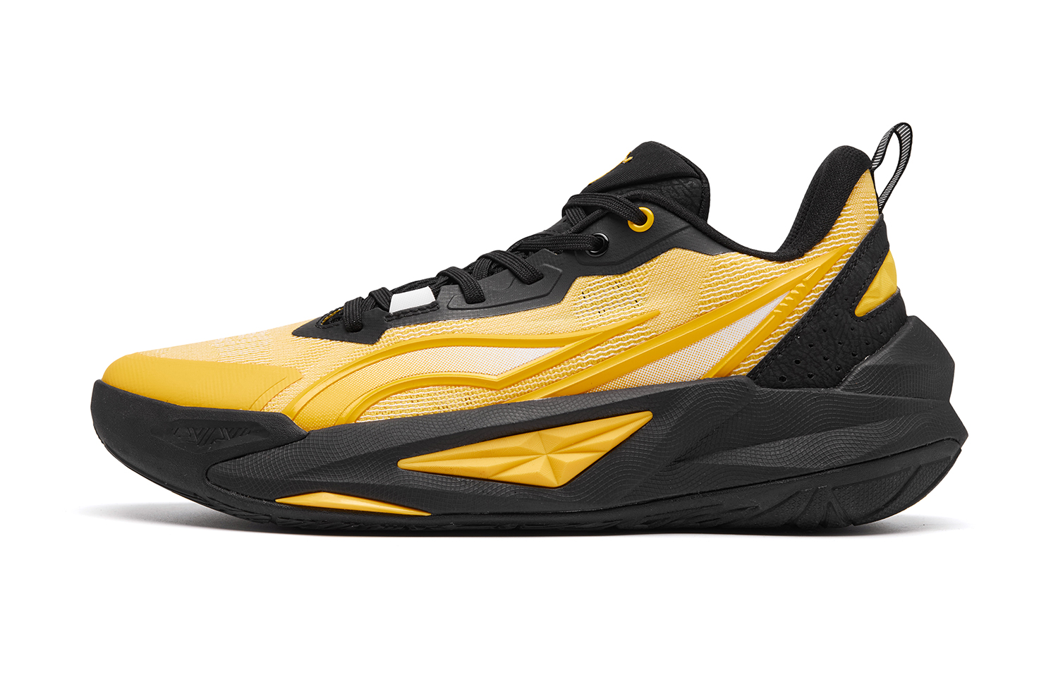 QIAODAN Air Combat Cushioning Slip Resistant Breathable Support Lightweight Rebound Grip